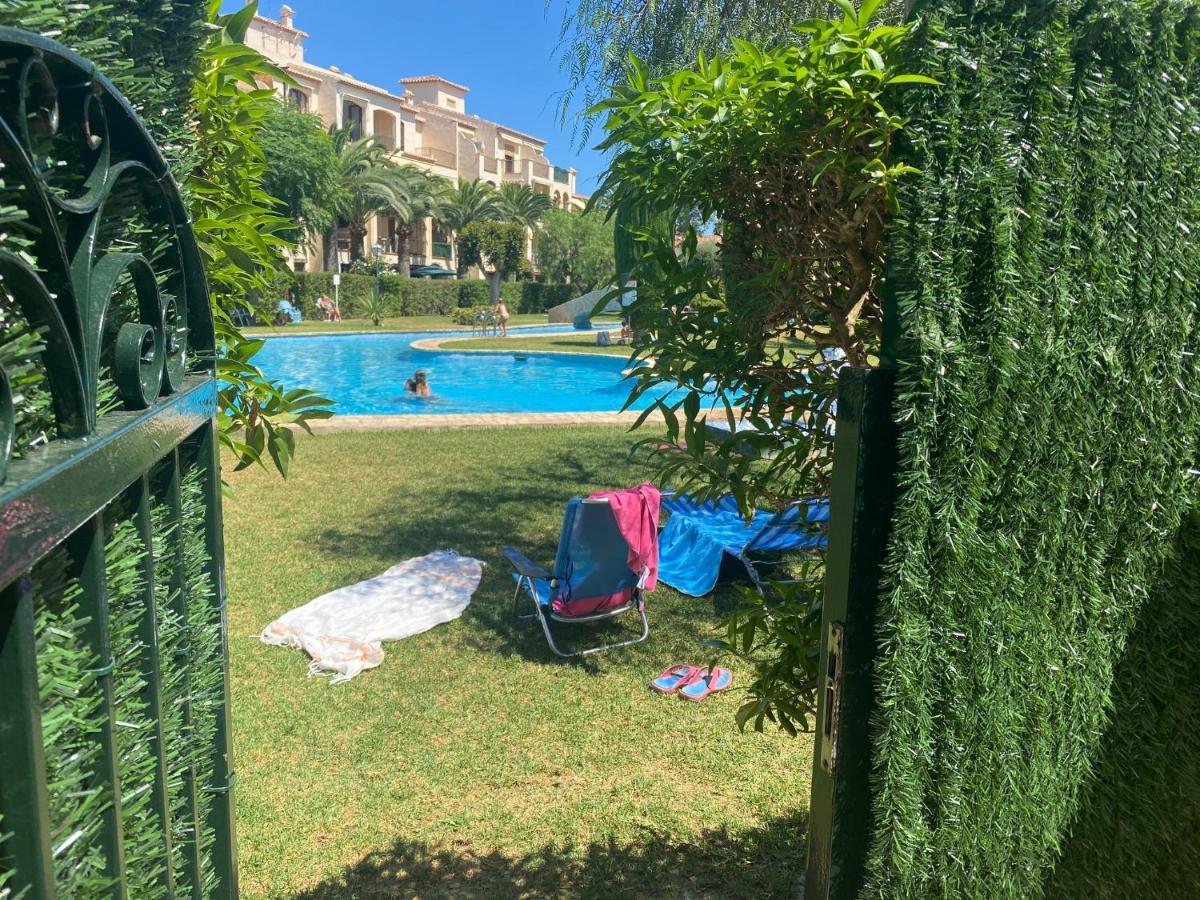 Bungalow La Isla Jávea Eksteriør billede